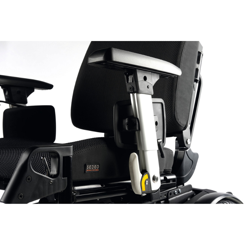 Sunrise Medical Rear-Wheel Drive Power Wheelchair QUICKIE Q700 R Sedeo Pro  foldable mobility scooters USA