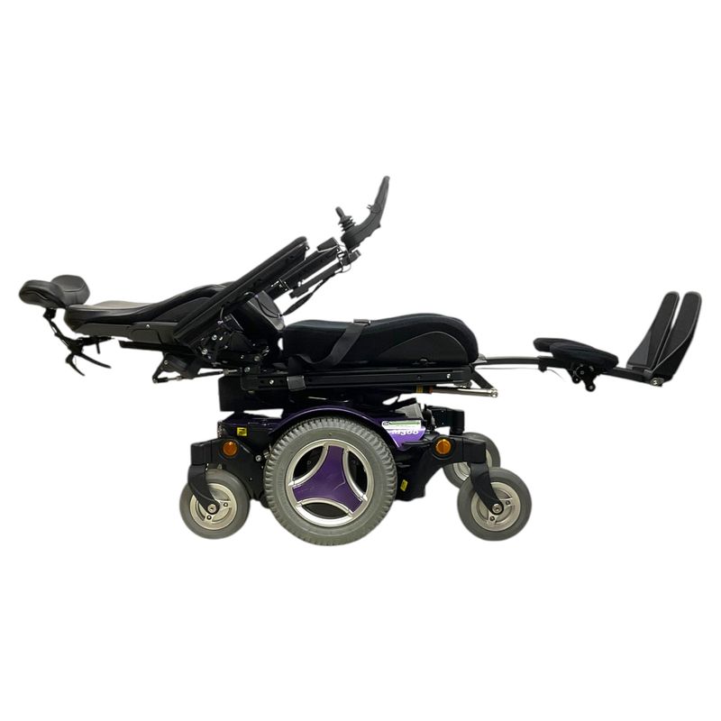 Permobil M300 Power Wheelchair | 18 x 19 inch Seat | Seat Elevate | Only 31 Miles!  motability co uk scooters