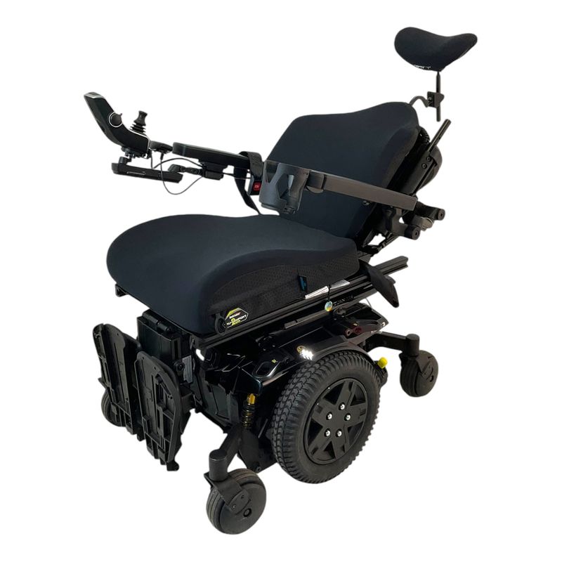 2022 Pride Mobility Quantum Q6 Edge 3 Power Chair | 16 x 20 in Seat | Only 8 Miles!  motability co uk scooters