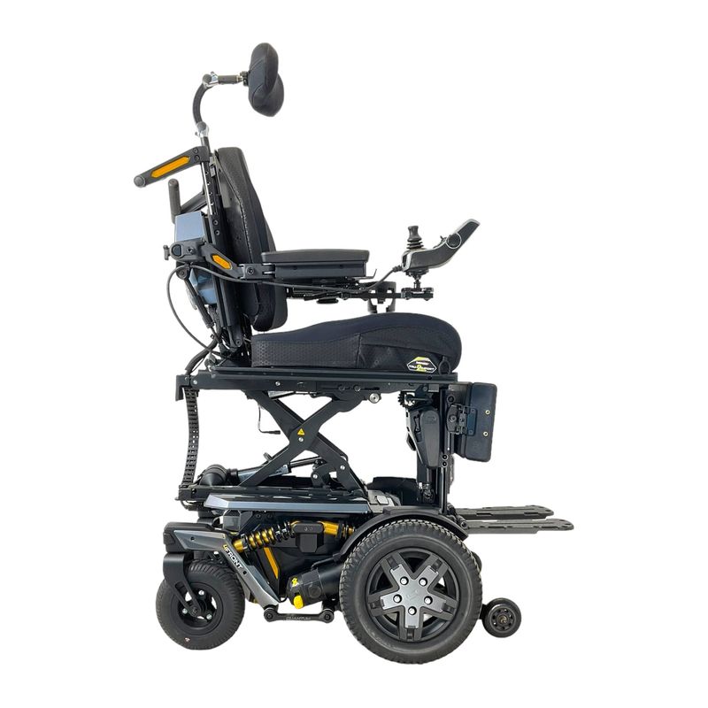 Pride Mobility Quantum 4Front Power Chair | 18 x 20 inch Seat | Seat Elevate mobility scooter hoist prices uk