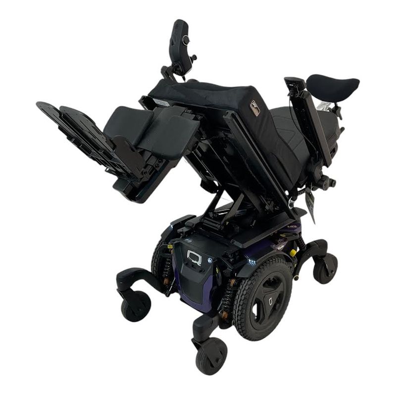 2021 Pride Mobility Quantum Q6 Edge 3 Stretto Power Chair | 18 x 18 in Seat | Only 28 Miles!  motability co uk scooters