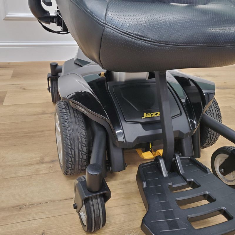 Mobility Scooters South Australia  CLEARANCE Pride Jazzy Air 2 Elevating Power Chair, Black