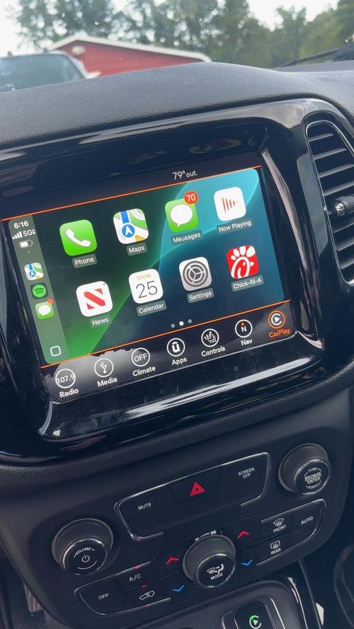2025 Wireless carplay Adapter for iPhone Android - Fast Connection,No Latency,Hands-Free Call wireless adapter Electronic Charger carplay dongle