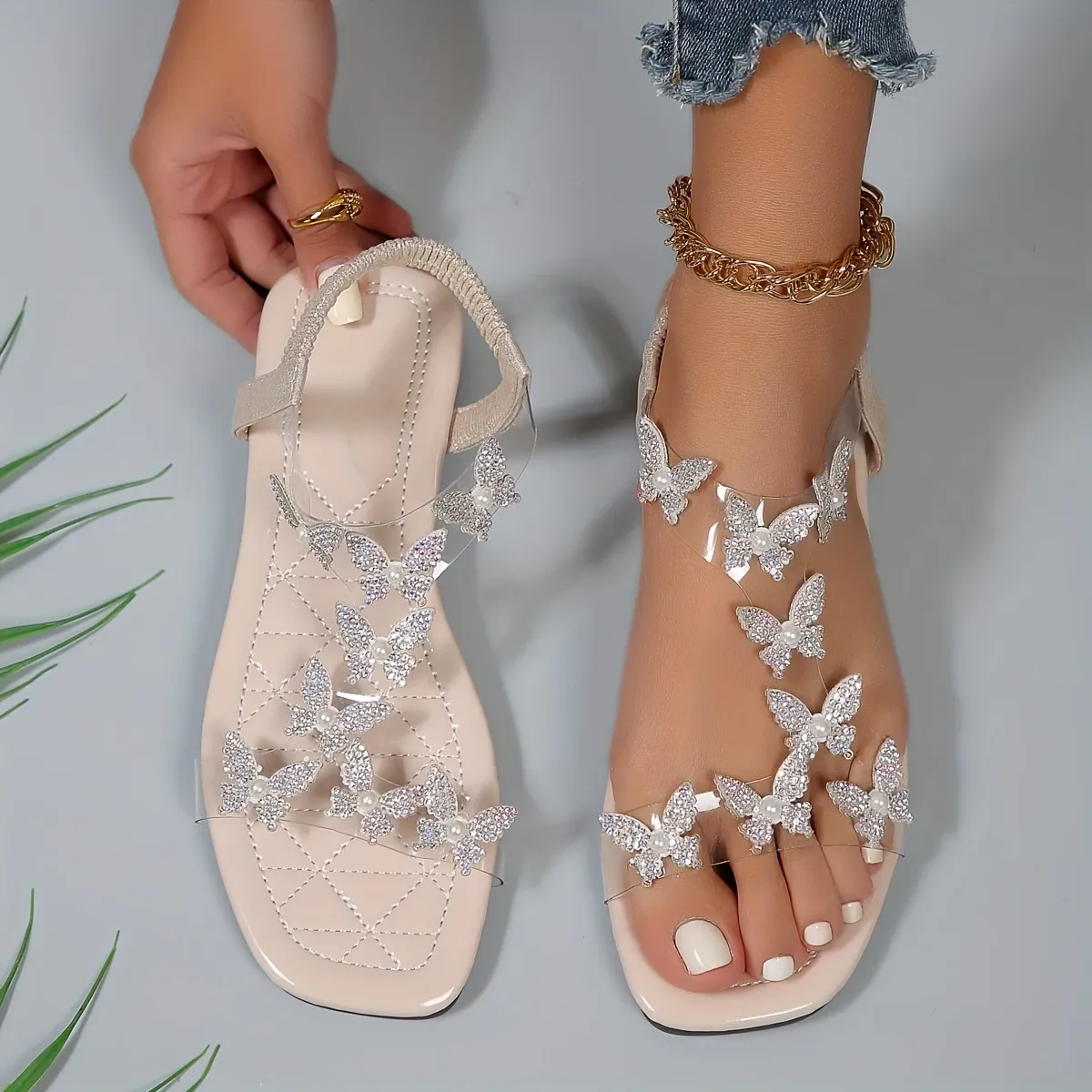 Ladies' rhinestone butterfly-decorated flat sandals, casual square open-toe summer shoes, and light elastic sandals