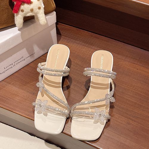 The 2025 new French style elegant high heels, crystal sandals, bow water diamond decorated coat, flat bottom