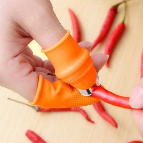 Finger Protector With Blade for Fruit and Vegetable Picking Potted Plants Trim Silicone Thumb Knife Set Portable Garden Tools