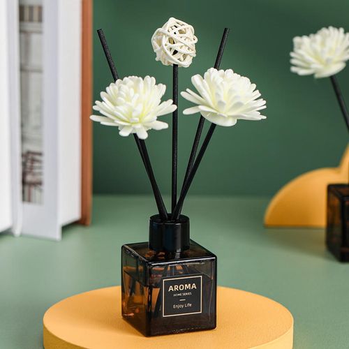 Elegant Gray Cube Reed Diffuser – Long-Lasting Fragrance for Home 🌸