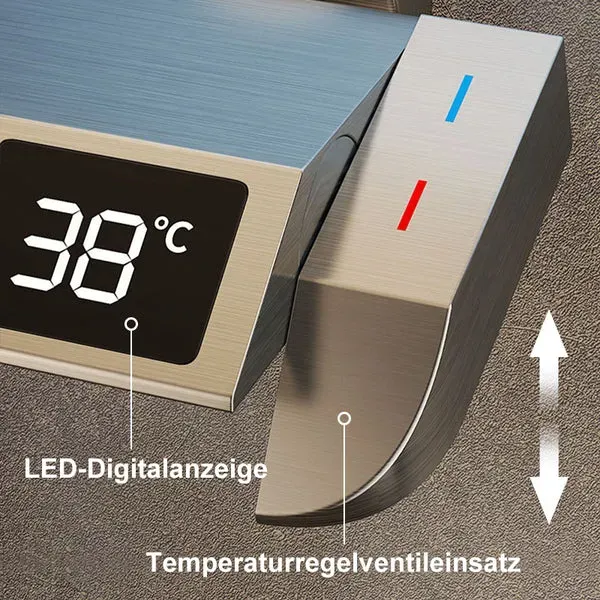 Intelligent pressure-increasing thermostatic shower set with digital display