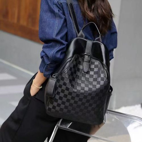 Trendy Checkered Backpacks – Style Meets Practicality ✨