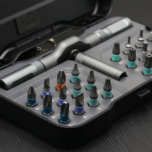 24 in 1 Ratchet Screwdriver Set Multifunctional Alloy Steel Bit Set