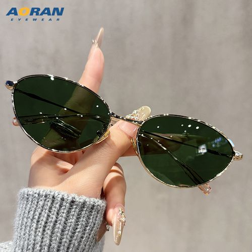 Korean high-end sensation with fine edges and golden cat eyes Sunshade sunglasses