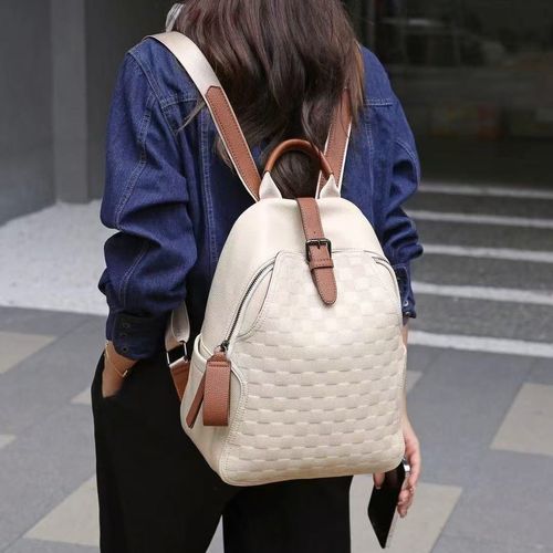Trendy Checkered Backpacks – Style Meets Practicality ✨