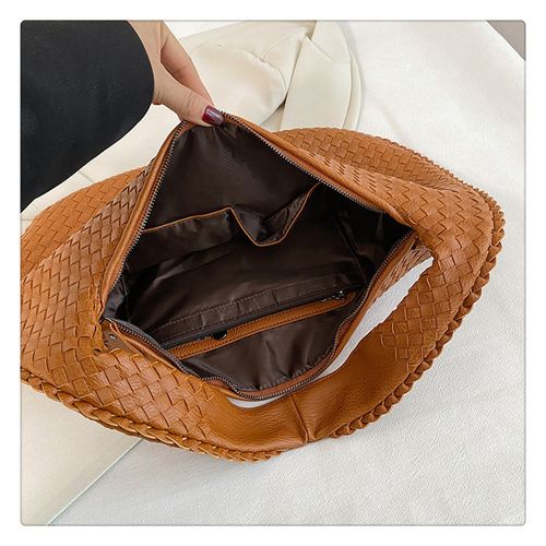 French-style high-end woven bag, multi-functional crossbody bag under the arm