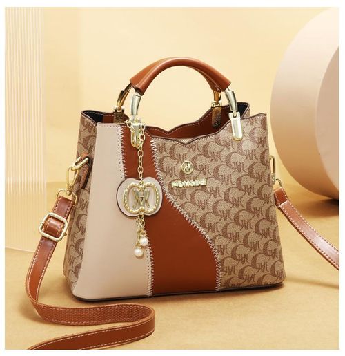Versatile   Elegant: Retro - Luxury Handbag