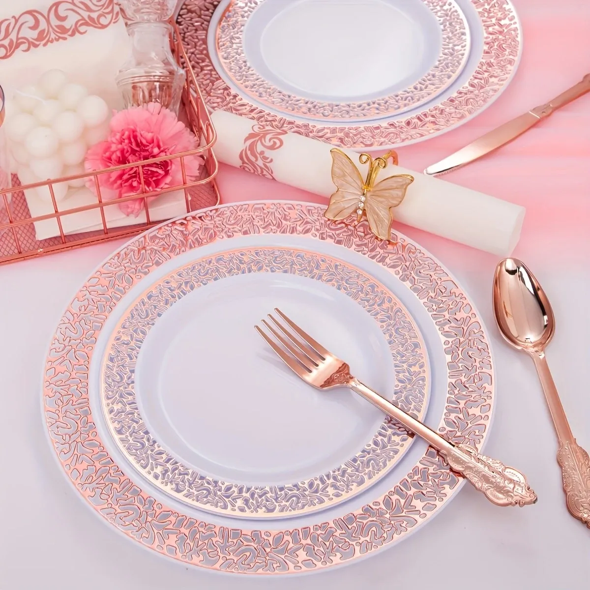 175pcs Rose Gold Plastic Tableware Set for 25 Guests - Rose Gold Edge Lace Design, Including 25 Dinner Plates, 25 Dessert Plates, 25 Forks, 25 Knives, 25 Spoons, 25 Cups, 25 Napkins, Suitable for Parties, Weddings, Easter, Mother's Day And Daily Use