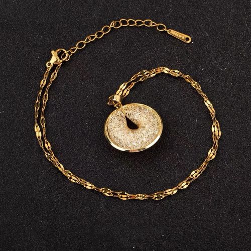 High Fashion Gold Mesh Pendant Necklace + Earrings Jewelry Set