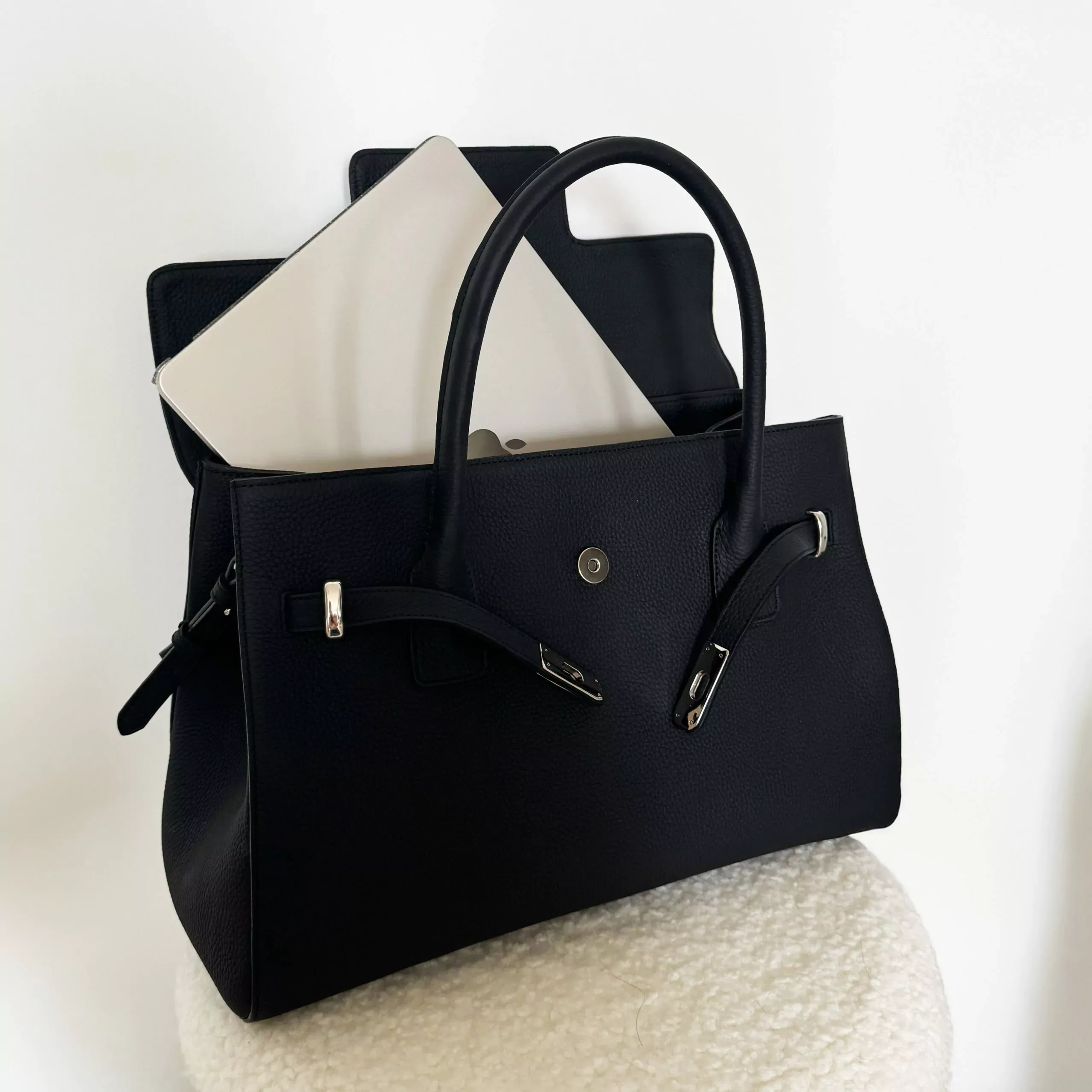 BELLECOUR 617 LOLO NOIR Black grained leather