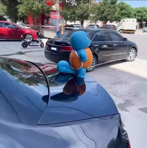 New Popular Toys Anime Will Spray Water Jenny Car Accessories Spray Water Big Size Proud And Cute Model Toys Car Squirtle Orname