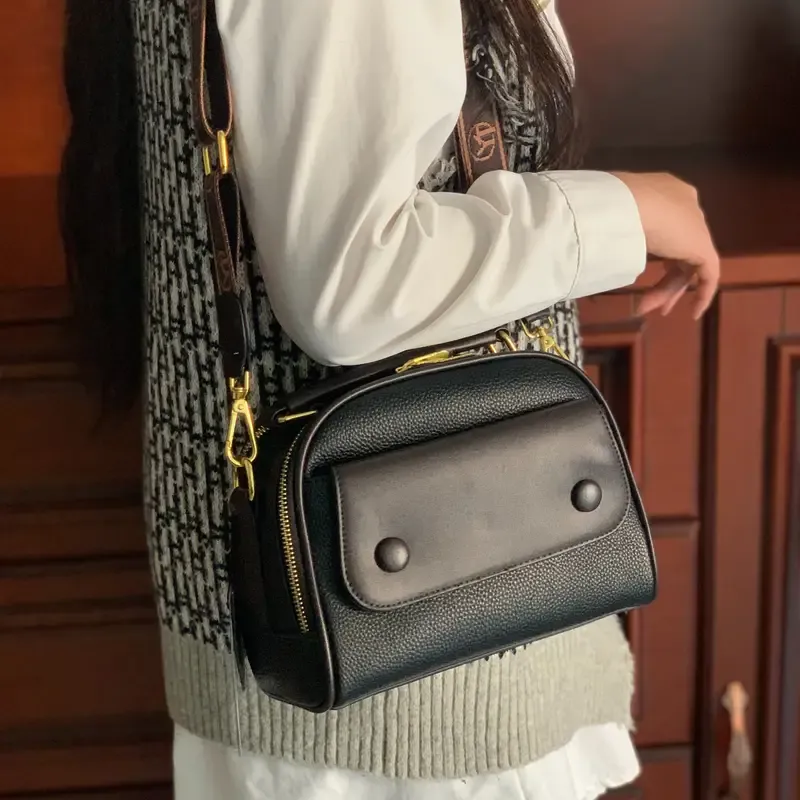 Luxury Mini Crossbody Bag, Women's Solid Color Handbag, Retro PU Leather Zipper Purse