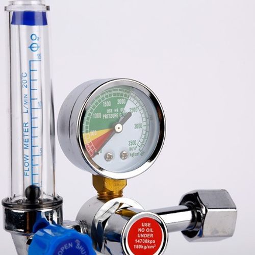 CE Certificate Medical Oxygen Cylinder Regulator With Flow Meter