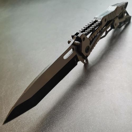 DOOM BLADE Gifts for Men Pocket Knife, Folding Knives with Pocket Clip 3.35 inches Blade Length Stainless Steel Blade with Mechanical Steel Handle ,Mechanical Folding Design for Outdoor,Camping (Black and Silver)