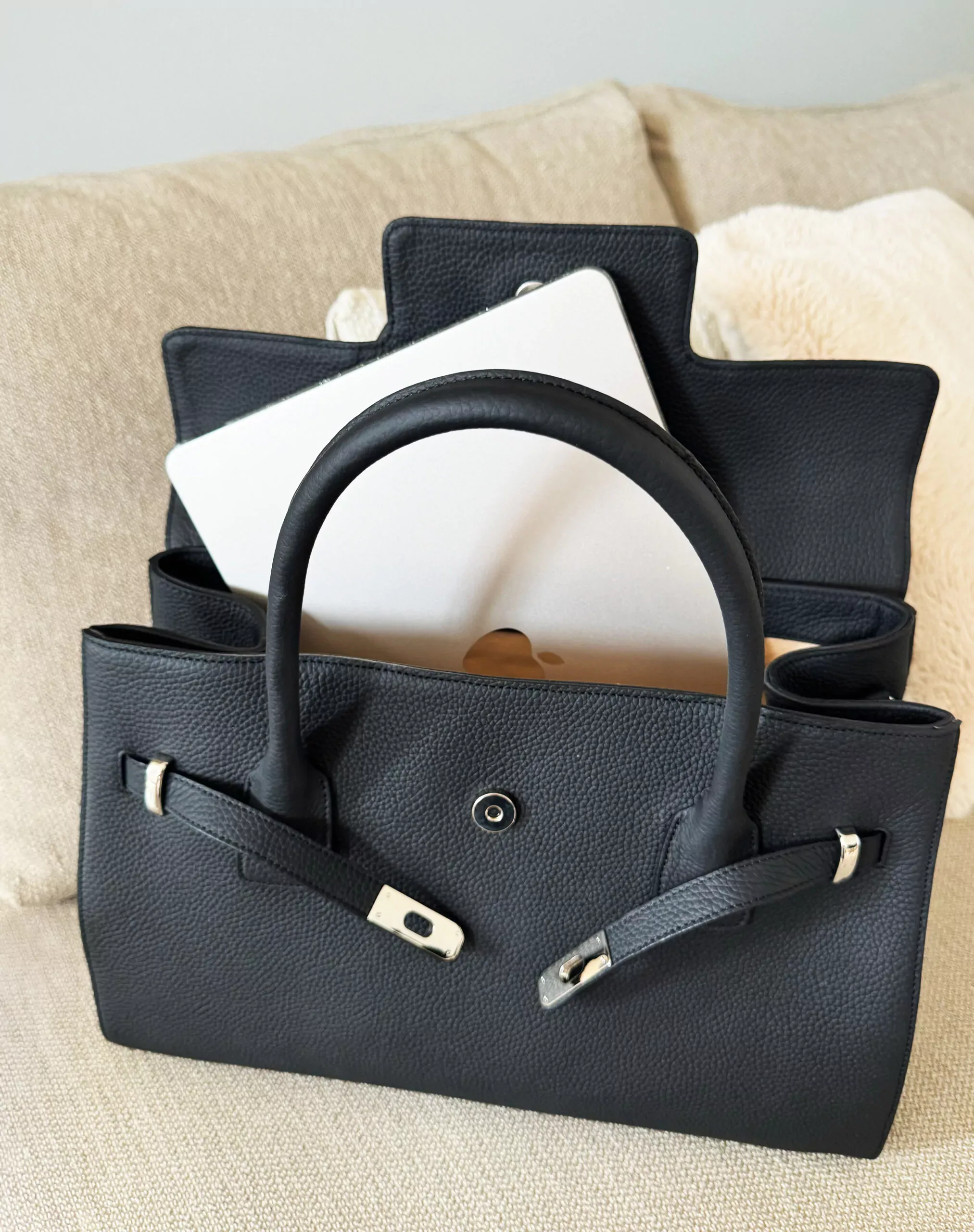 BELLECOUR 617 LOLO NOIR Black grained leather