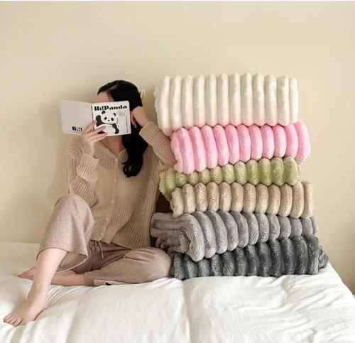 Dropshipful Faux Rabbit Fur Throw Blanket 40 * 60 Inches, Heavy Furry Luxury White Striped Blanket for Couch,Bedroom,Sofa, Warm Thick Fuzzy Tie-Dye Deck Blanket