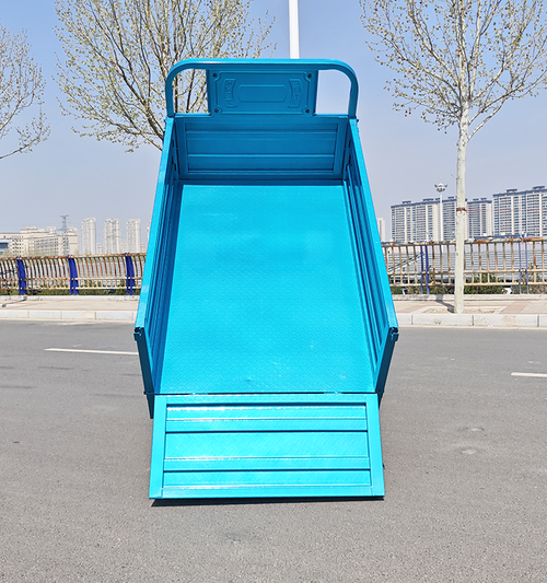 ZUJAZ0 tricycle （C1D180）