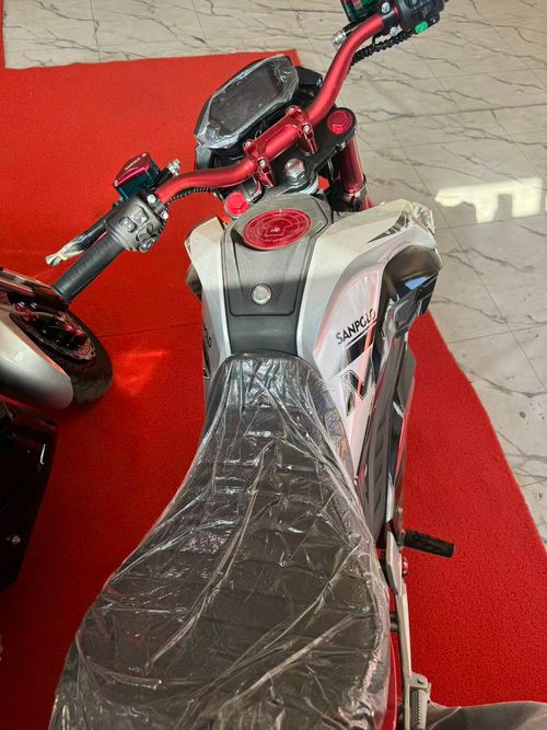 የሀገር ውስጥ የመጀመሪያ መስመር አምራች የምርት ስም SANPOLO ውድድር ሞተርሳይክል