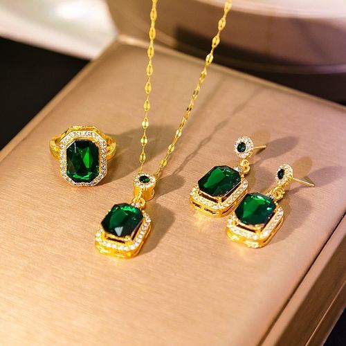 4-piece Emerald Jewellery Set