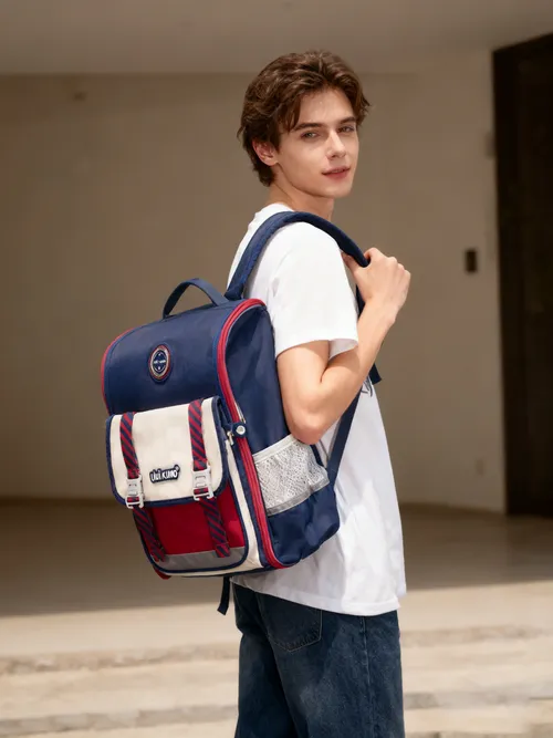 uiuikumo NO.5 Carry Light, Feel Lighter.backpack