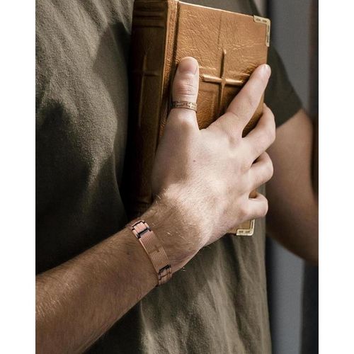 Men's copper magnetic therapy bracelet, super strong magnetic cross bracelet.