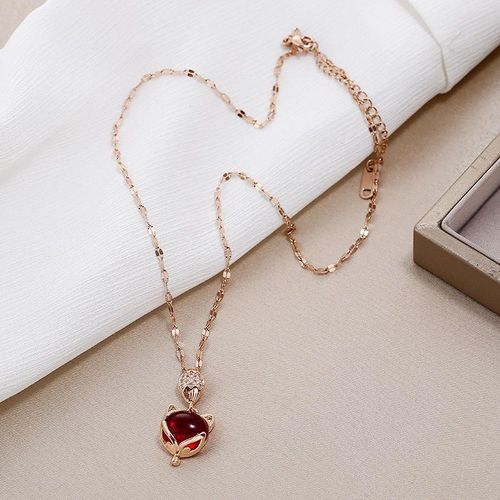 Glam Cat's Eye Fox Pendant Necklace - Titanium Steel Sparkle for Your Style