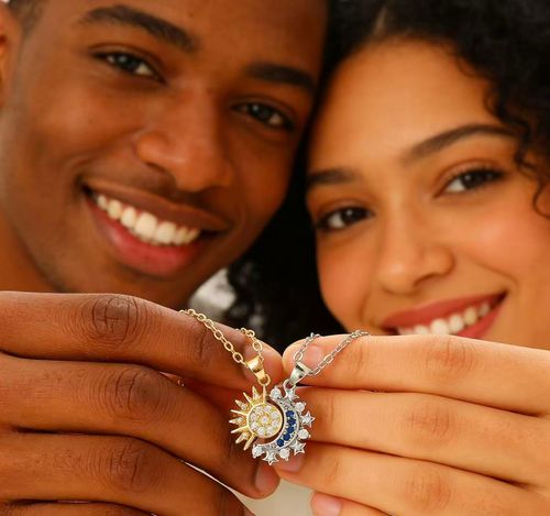 Magnetic Sun & Moon Couple Necklaces – Perfect Match for Lovebirds!