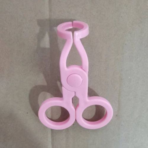 Plastic Wearing and Opening Contact Lens Eyelid Assistive Device Portable Tool for Beginners to Lift and Wear Eyelids