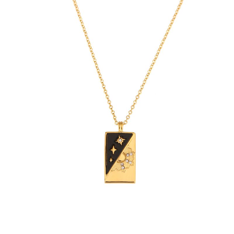 Necklace pendant Queen+Diagonal Black Shell