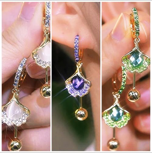Délicates boucles d'oreilles en feuille de ginkgo pour femmes