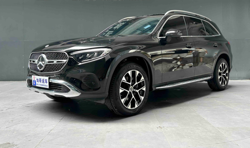 19-Mercedes-Benz GLC 2024 GLC 260 L 4MATIC Dynamic Edition