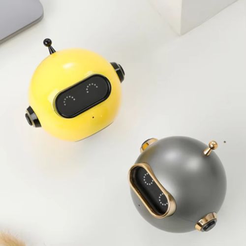 Mini Robot Shaped Portable Mega Bass Outdoor Office Music Box Robot Wireless Bluetooth Speaker