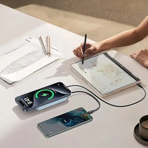 Magnetic Power Bank, 10000mAh Wireless Portable Charger with USB-C Cable