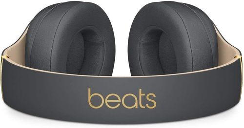 Beats Studio3 Wireless over - the - ear Bluetooth headphones with a distinct Beats sound