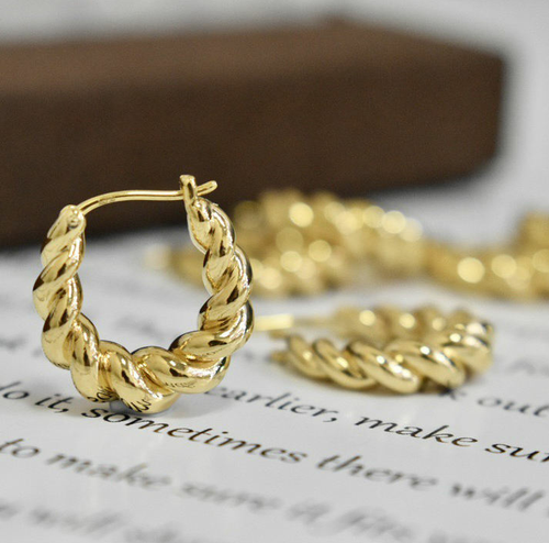 ✨ Hot Trending Vintage Twist Hoop Earrings in Kenya ✨