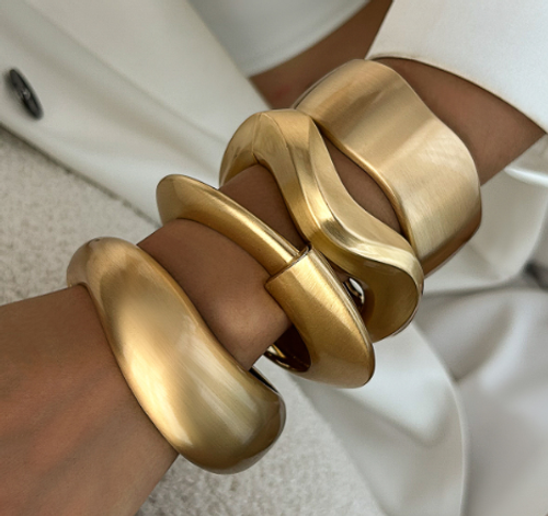 Vintage Design Irregular Spring Wide Bangle Bracelets for Women Fashion Street Lady Cuff Bracelets on Wrist Female Jewelry Gifts