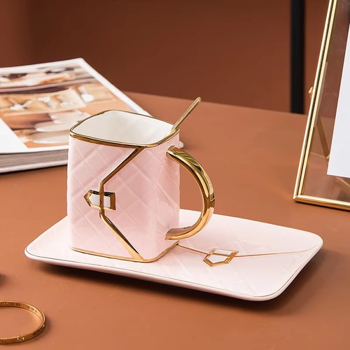 Bag - Style Mug & Saucer Set - Ideal for Coffee, Breakfast & Dessert Serving