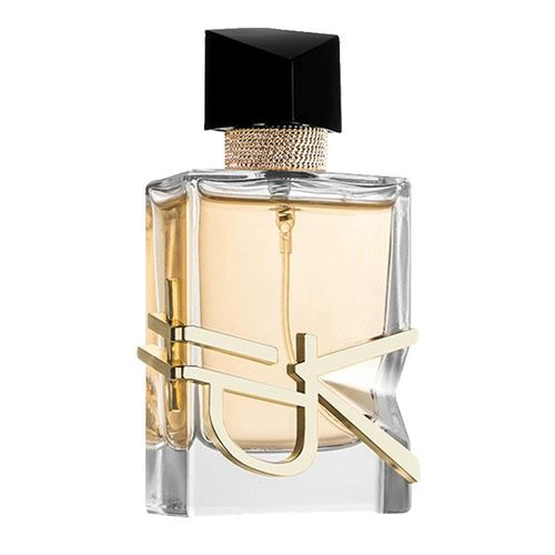 Women's perfume woody and fruity
