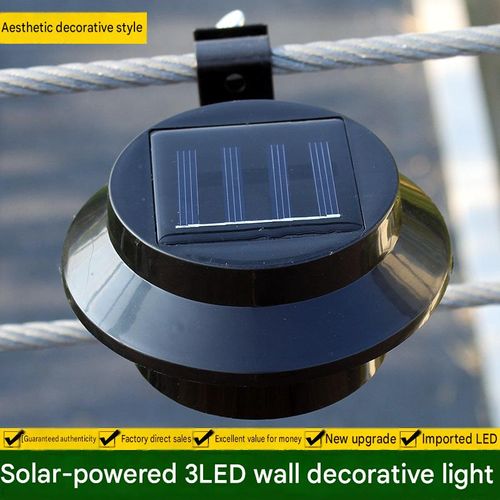 Solar outdoor fence lights