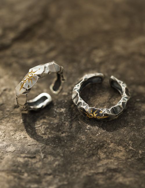 Unisex flared-design index finger ring
