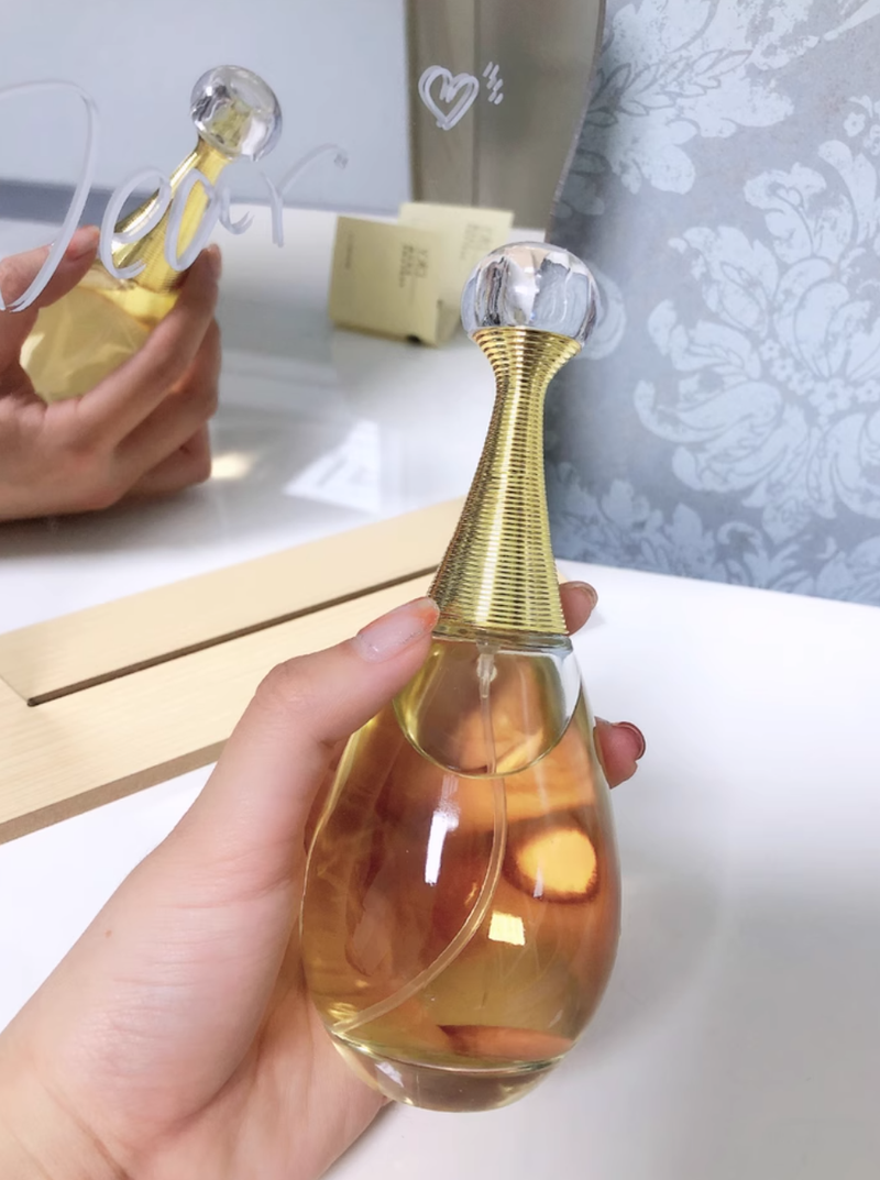 正品大牌真我香水女士持久淡香清新留香72小時送小樣