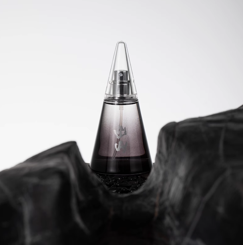 春風十里出山香水木質檀香持久留香送男友清新高級小眾約會禮物