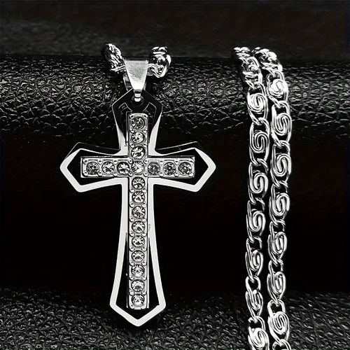 Cross Pendant Necklace
